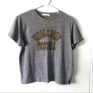 Lowrys Farm slogan t-shirt cropped